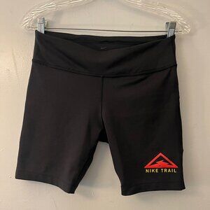 Nike Fast Women's 7" Trail Running Short Black Medium